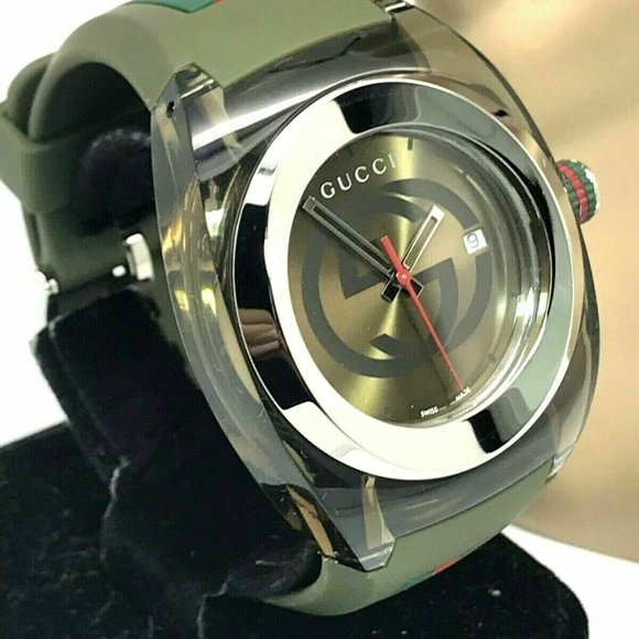GUCCI SYNC YA137106 Green Rubber Band Men's Watch - Picture 12 of 12
